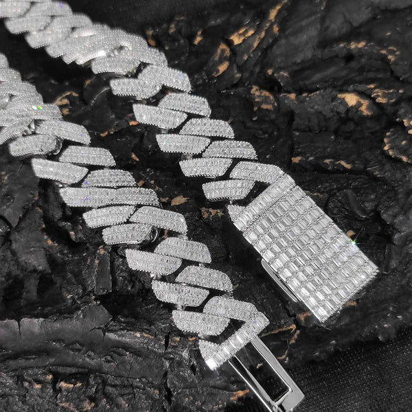 The "Zion" Diamond Prong Link Bracelet